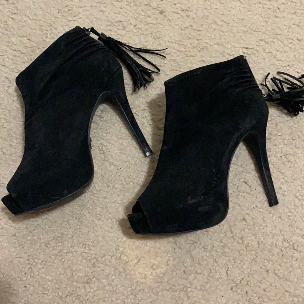Rock and republic bootie heels